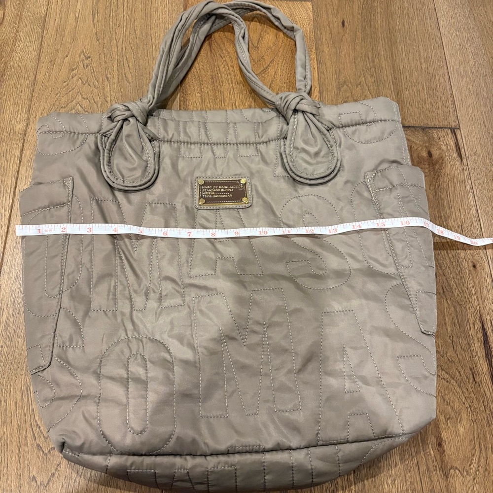 Marc Jacobs Taupe Nylon Quilted Tote Bag - Picture 7 of 8